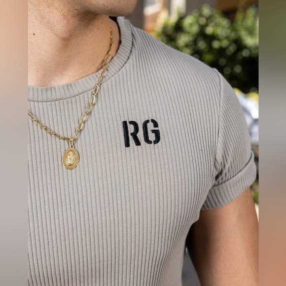 Oak Essential Ribbed T-Shirt - Picture 3 of 3